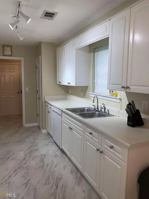 11175 Weeping Willow Pl, Hampton, GA 30228 photo 8