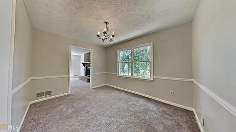 1843 Easter Cody Ct, Grayson, GA 30017 photo 3