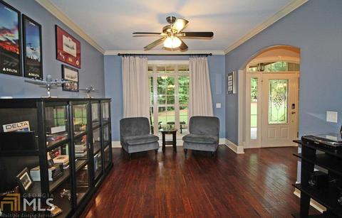 110 Foxford Run, Tyrone, GA 30290 photo 6