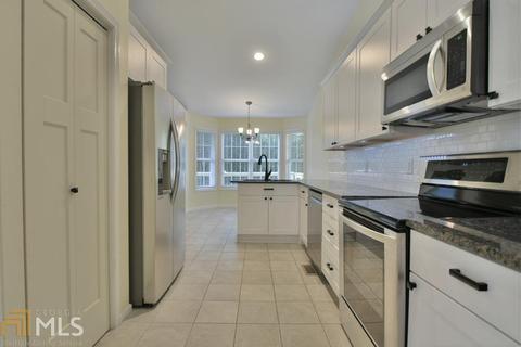 35 Windrush Dr, White, GA 30184 photo 5