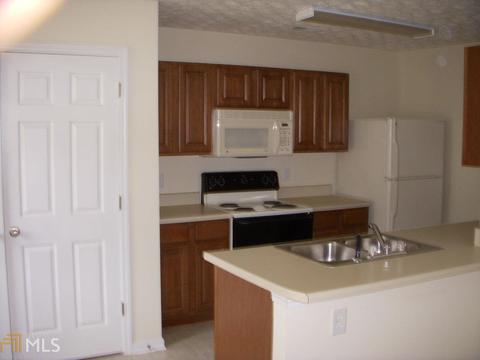2071 Grove Way, Hampton, GA 30228 photo 5