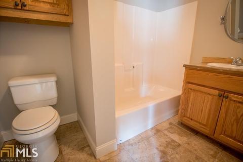 16 Poplar St, Porterdale, GA 30014 photo 11