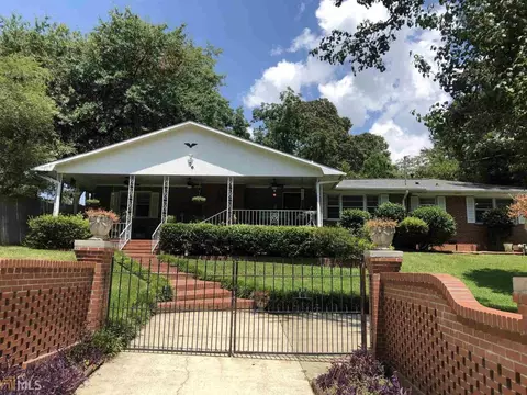 76 Willow Ave, Warner Robins, GA 31093 photo 1