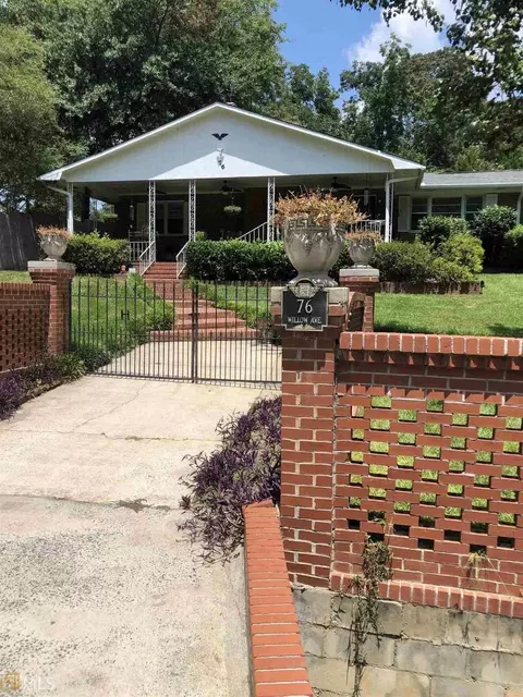 76 Willow Ave, Warner Robins, GA 31093 photo 3