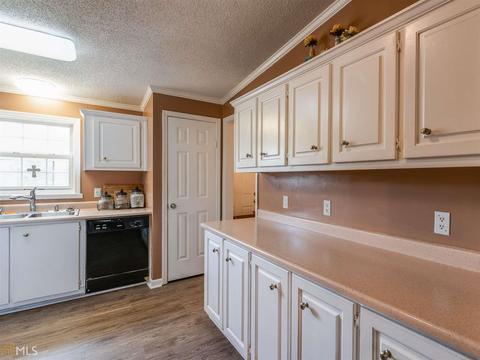 1938 E Mcintosh Rd, Griffin, GA 30223 photo 17