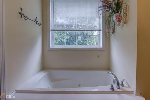 410 Forest Rd, Covington, GA 30016 photo 17