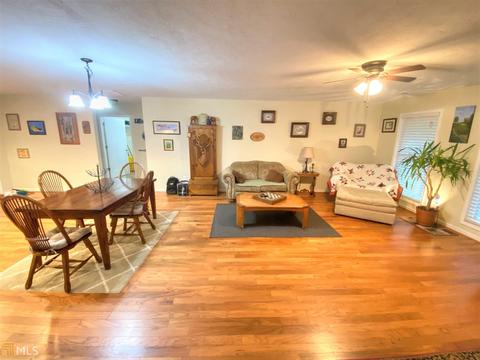 328 Hickory Ter, Lagrange, GA 30241 photo 5