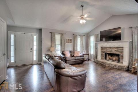 527 Meadow Spring Dr, Temple, GA 30179 photo 8