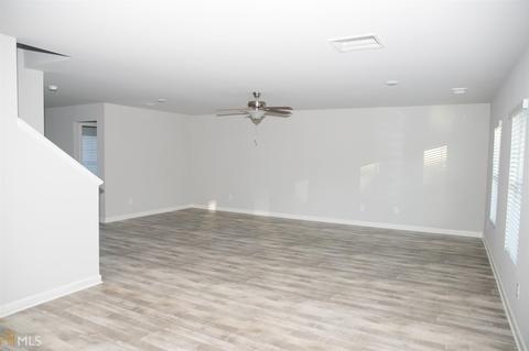 409 White Pines Dr, Jackson, GA 30233 photo 8