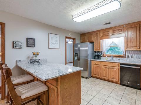 176 Lake Hampton Dr, Hampton, GA 30228 photo 13