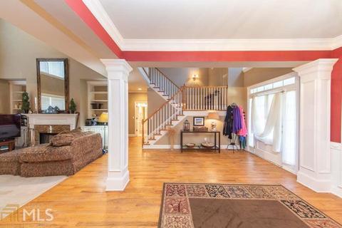 8940 Forest Path Dr, Gainesville, GA 30506 photo 7