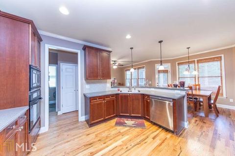 8940 Forest Path Dr, Gainesville, GA 30506 photo 31
