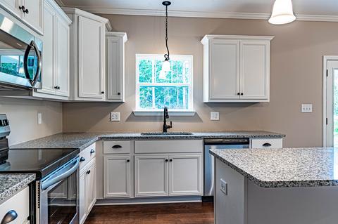 1064 Boulder Dr, Gray, GA 31032 photo 6