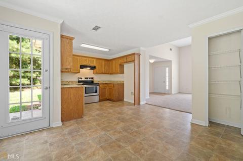 405 Misty Brook Ct, Hampton, GA 30228 photo 8