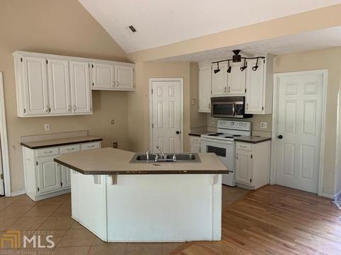 2934 Fairview Rd, Covington, GA 30016 photo 7