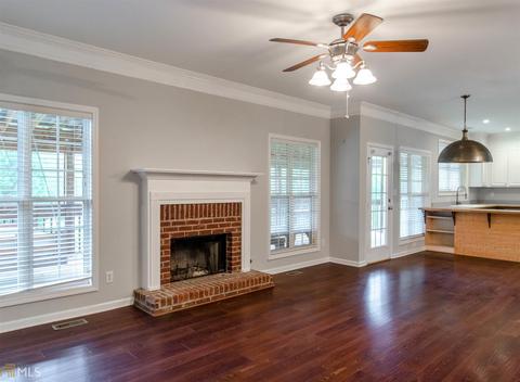 206 Brooks Dr, Tyrone, GA 30290 photo 10