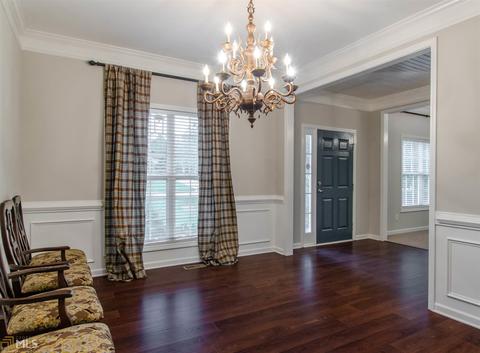 206 Brooks Dr, Tyrone, GA 30290 photo 8