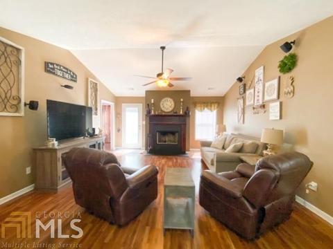 111 Oakmont Dr, Lagrange, GA 30240 photo 6