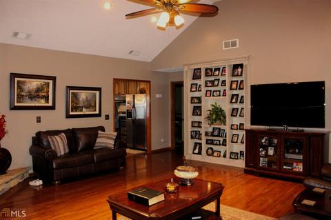 25 Bruce Ln, Covington, GA 30014 photo 9