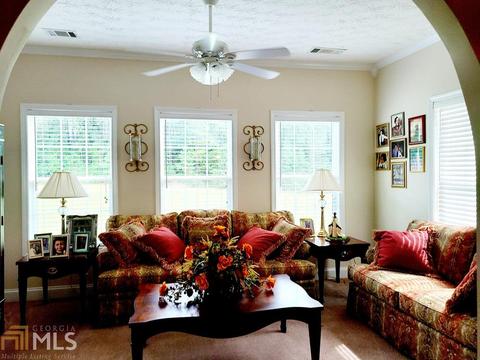 60 Oakbrook Ln, Covington, GA 30016 photo 7