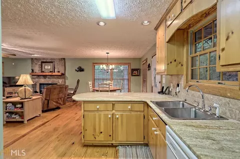 2000 Soque Wilderness Rd, Clarkesville, GA 30523 photo 16