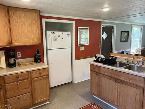 258 Persimmon, Toccoa, GA 30577 photo 9