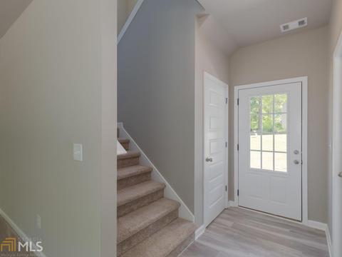 223 Cedar Dr, Pendergrass, GA 30567 photo 2
