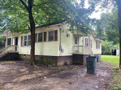 118 Cherry St, Barnesville, GA 30204 photo 4