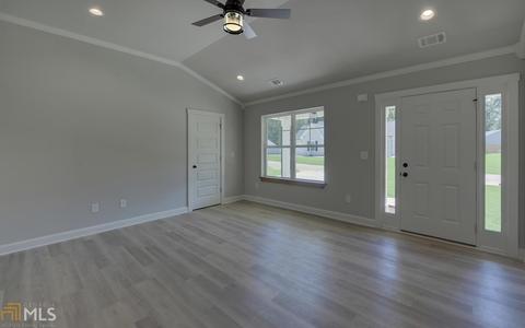 1171 E Doyle St, Toccoa, GA 30577 photo 3
