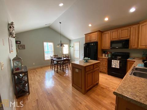 214 Sugar Maple Dr, Cornelia, GA 30531 photo 8