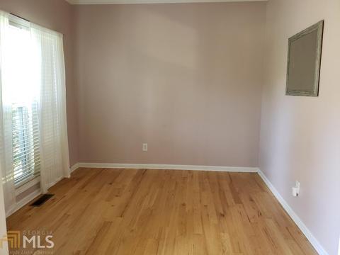 7685 Paces Ln, Gainesville, GA 30506 photo 8