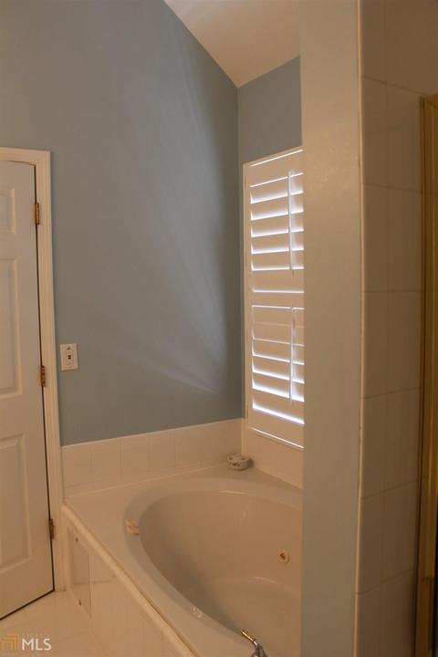 7685 Paces Ln, Gainesville, GA 30506 photo 14