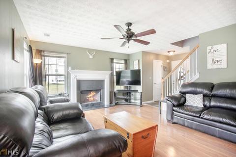 232 Hyannis Dr, Jackson, GA 30233 photo 8