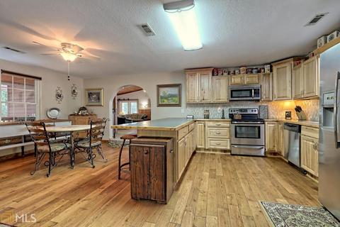 499 Marcus Cir, Tiger, GA 30576 photo 6
