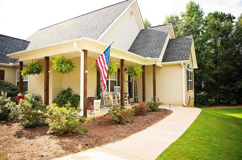 101 Dodgen Place Dr, Hampton, GA 30228 photo 2