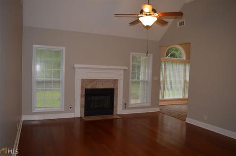 310 Old Pond Rd, Lagrange, GA 30240 photo 2