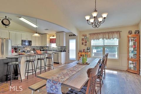 239 Falling Leaf Ln, Winder, GA 30680 photo 11