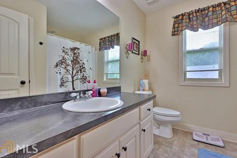 239 Falling Leaf Ln, Winder, GA 30680 photo 23