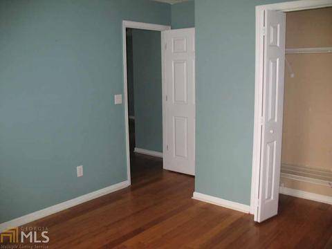 302 Taylor St, Barnesville, GA 30204 photo 14