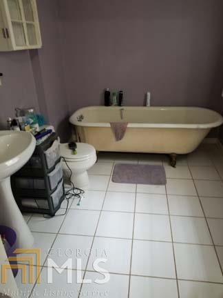 302 Taylor St, Barnesville, GA 30204 photo 21