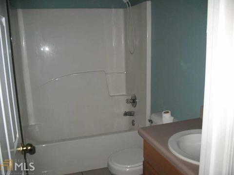 302 Taylor St, Barnesville, GA 30204 photo 16