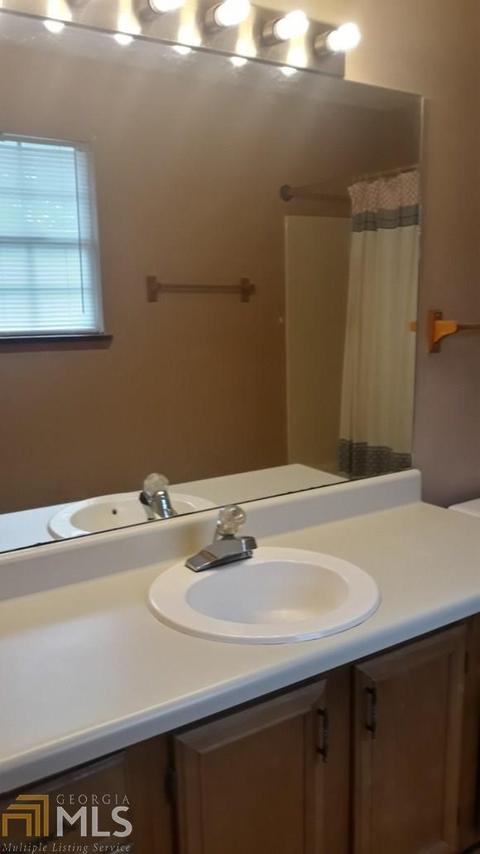 35 Thomas Trl, Covington, GA 30016 photo 3
