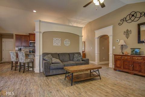215 Chimney Ridge Ln, Covington, GA 30014 photo 10