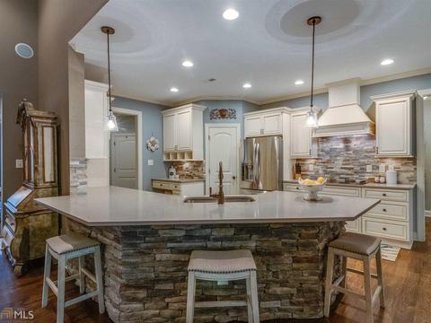 92 Hickory Ct, Williamson, GA 30292 photo 8