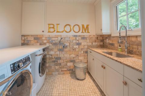933 Dixie Ave, Madison, GA 30650 photo 29