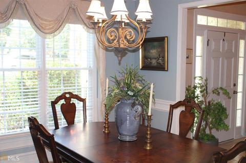 4077 Sandy Branch Dr, Buford, GA 30519 photo 12