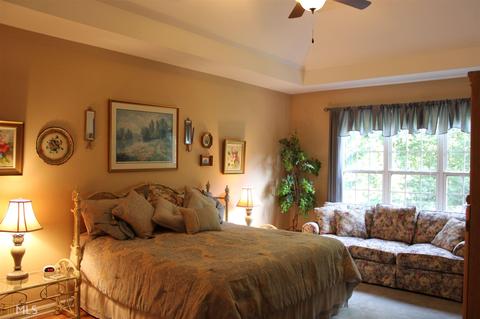 4077 Sandy Branch Dr, Buford, GA 30519 photo 16