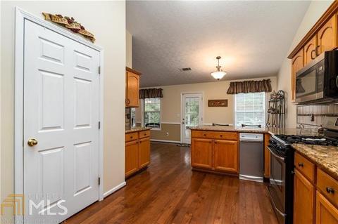 688 Bartow Dr, Dacula, GA 30019 photo 12