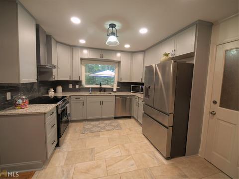 6114 Pinecrest Dr, Covington, GA 30014 photo 11