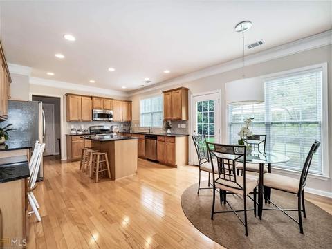 685 Earlham Dr, Suwanee, GA 30024 photo 9